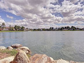 17 Weepingwood, Irvine CA 92614