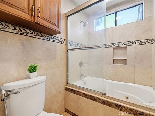 17 Weepingwood, Irvine CA 92614