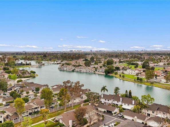 17 Weepingwood, Irvine CA 92614