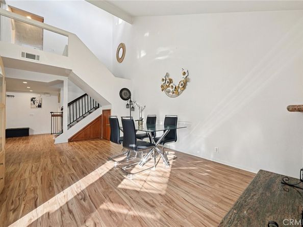 17 Weepingwood, Irvine CA 92614