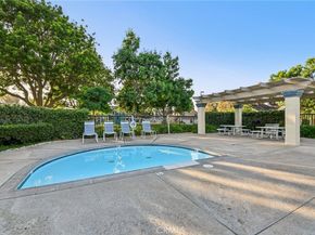 17 Weepingwood, Irvine CA 92614