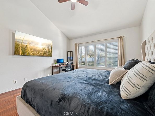 17 Weepingwood, Irvine CA 92614