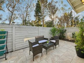 17 Weepingwood, Irvine CA 92614