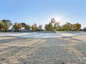 17 Weepingwood, Irvine CA 92614