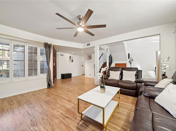 17 Weepingwood, Irvine CA 92614