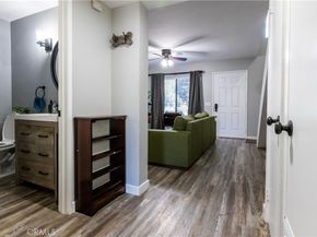 285 #7 N Singingwood, Orange CA 92869