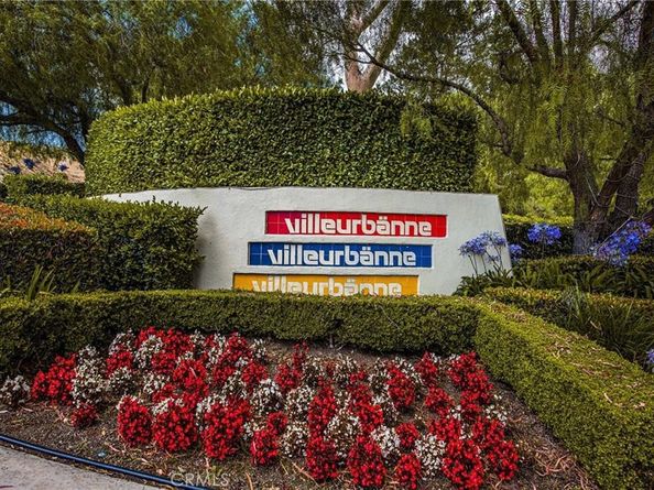 285 #7 N Singingwood, Orange CA 92869