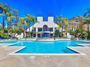 285 #7 N Singingwood, Orange CA 92869