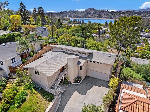 2377 Silver Ridge Avenue, Los Angeles CA 90039