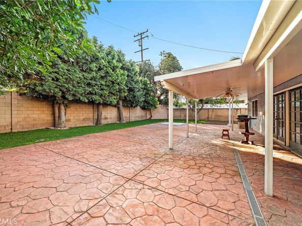 1851 Pitcairn, Costa Mesa CA 92626