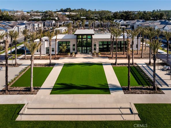 120 Chapman, Lake Forest CA 92630