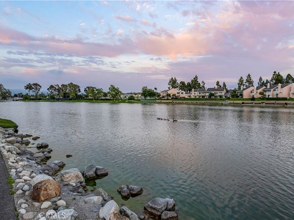 11 Fallingstar, Irvine CA 92614