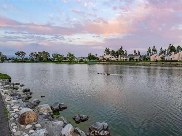 11 Fallingstar, Irvine CA 92614