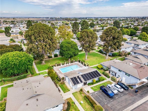 16396 Vista Roma, Huntington Beach CA 92649