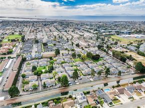 16396 Vista Roma, Huntington Beach CA 92649