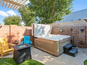 2014 E 20th Street, Santa Ana CA 92705