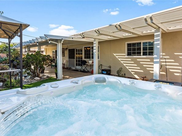 2014 E 20th Street, Santa Ana CA 92705