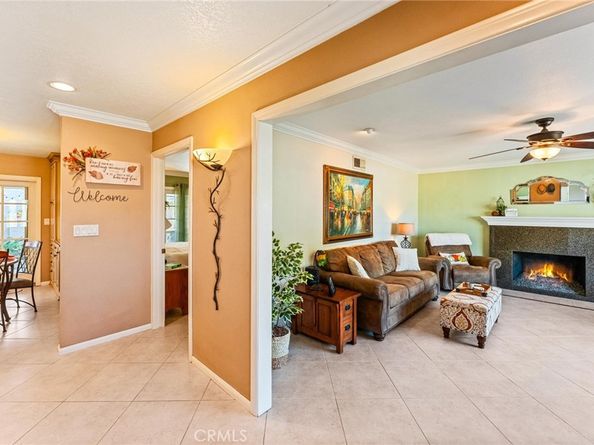 2014 E 20th Street, Santa Ana CA 92705