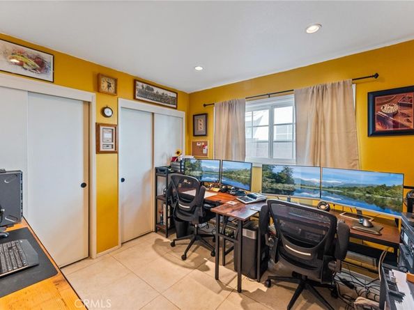 2014 E 20th Street, Santa Ana CA 92705