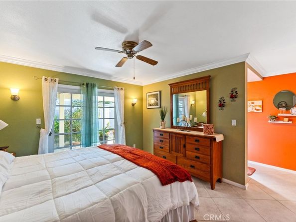 2014 E 20th Street, Santa Ana CA 92705