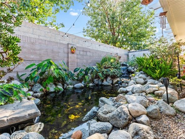 2014 E 20th Street, Santa Ana CA 92705