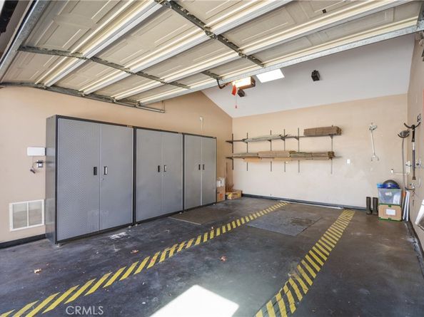 5594 Myrtle Avenue, Long Beach CA 90805