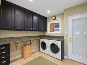 5594 Myrtle Avenue, Long Beach CA 90805