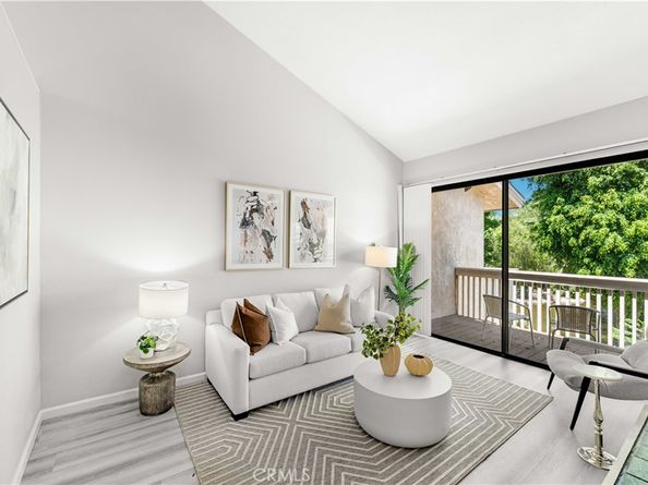90 Lakepines, Irvine CA 92620