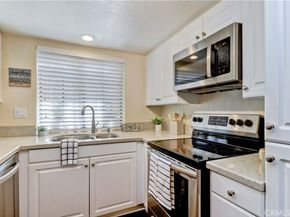 25541 Indian Hill O, Laguna Hills CA 92653