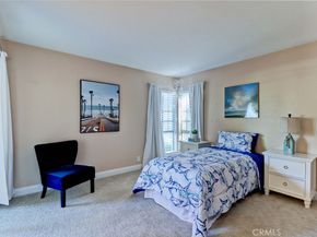 25541 Indian Hill O, Laguna Hills CA 92653