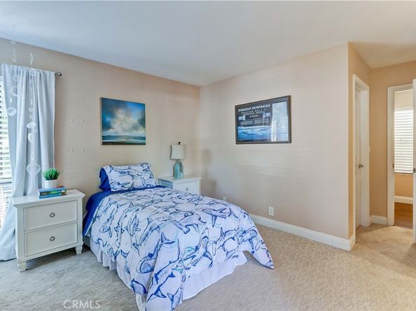 25541 Indian Hill O, Laguna Hills CA 92653