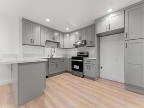 308 S Laurel Street, Santa Ana CA 92704