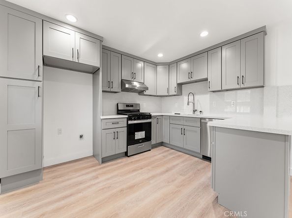 308 S Laurel Street, Santa Ana CA 92704