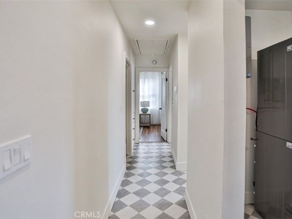 6851 Coachella, Long Beach CA 90805