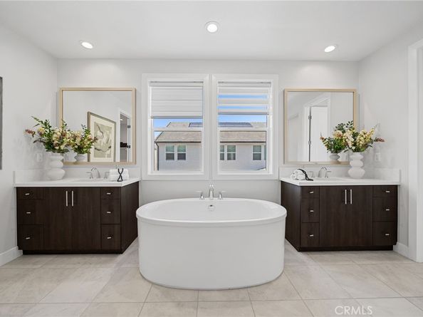 181 Buckeye, Lake Forest CA 92630