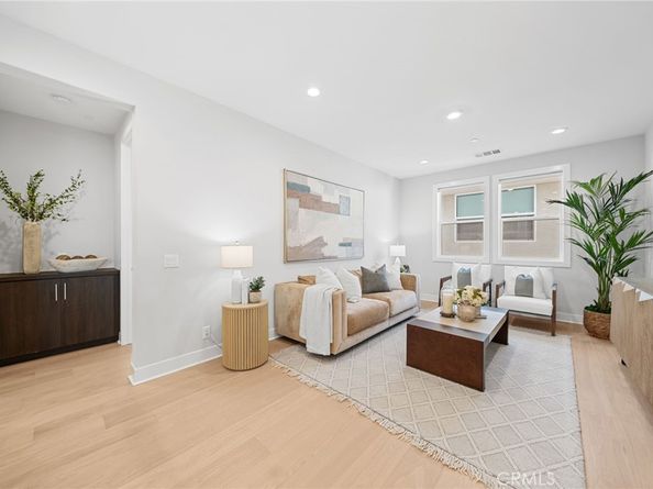 181 Buckeye, Lake Forest CA 92630