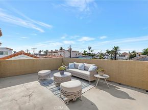621 8th Street, Huntington Beach CA 92648