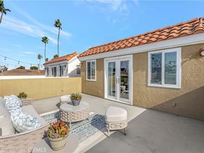 621 8th Street, Huntington Beach CA 92648