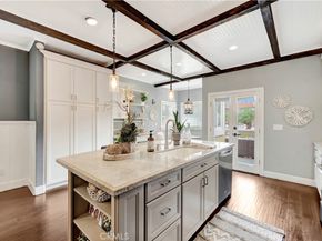 621 8th Street, Huntington Beach CA 92648