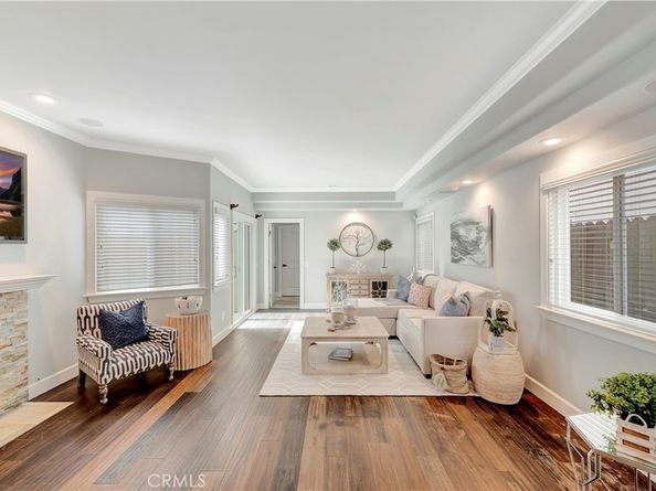 621 8th Street, Huntington Beach CA 92648