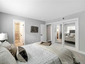 621 8th Street, Huntington Beach CA 92648