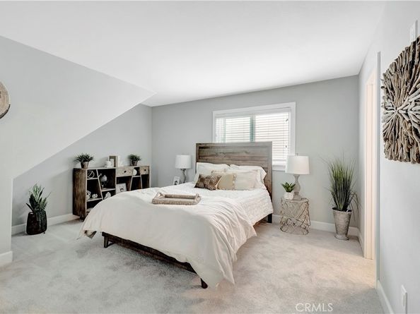 621 8th Street, Huntington Beach CA 92648