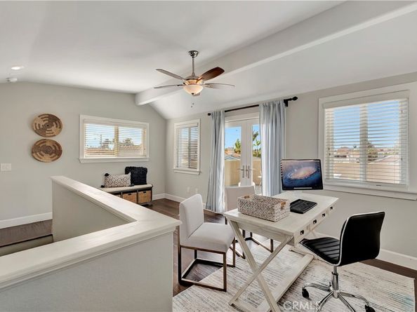 621 8th Street, Huntington Beach CA 92648