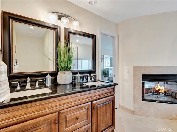 621 8th Street, Huntington Beach CA 92648