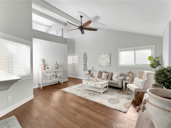 621 8th Street, Huntington Beach CA 92648