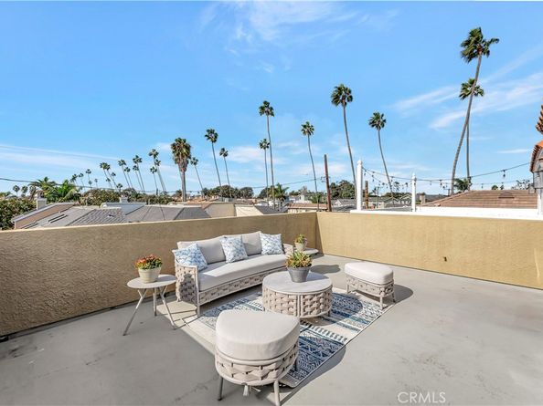 621 8th Street, Huntington Beach CA 92648