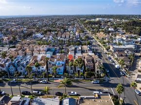 621 8th Street, Huntington Beach CA 92648