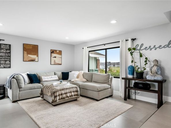 6611 Crista Palma, Huntington Beach CA 92647