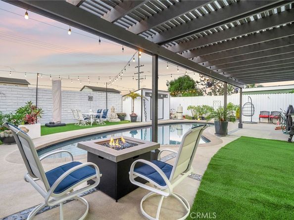 6611 Crista Palma, Huntington Beach CA 92647