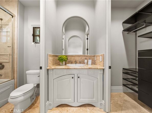 32 Golden Eagle, Irvine CA 92603